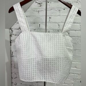 Cooperative Cropped Tank Top White Textured Blouse Size Medium Partially Sheer